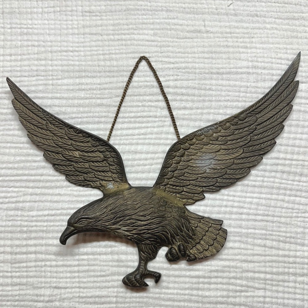 VTG American Bald Eagle Metal Art Wall Hanging Plaque with chain USA Brass Color
